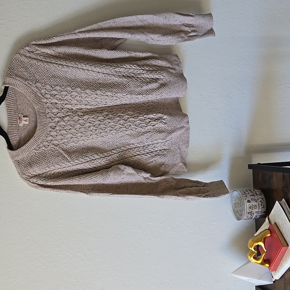 Knit sweater